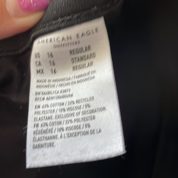 NWOT American Eagle Black Size 16 Dream Stretch Hi-Rise Jegging Jeans - Picture 3 of 4